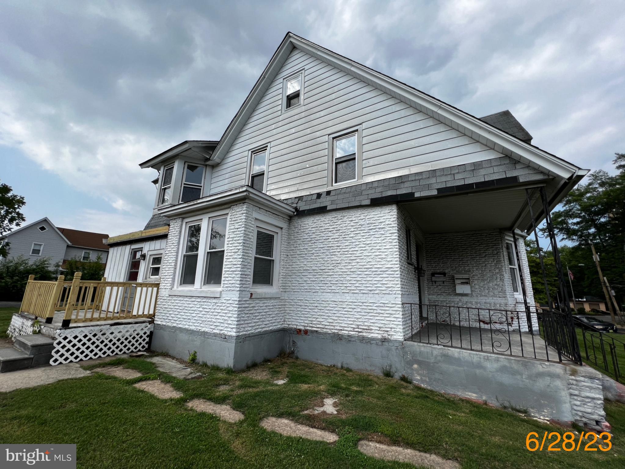 11 Gibbsboro Road Clementon, NJ 08021 - Photo 4 of 16