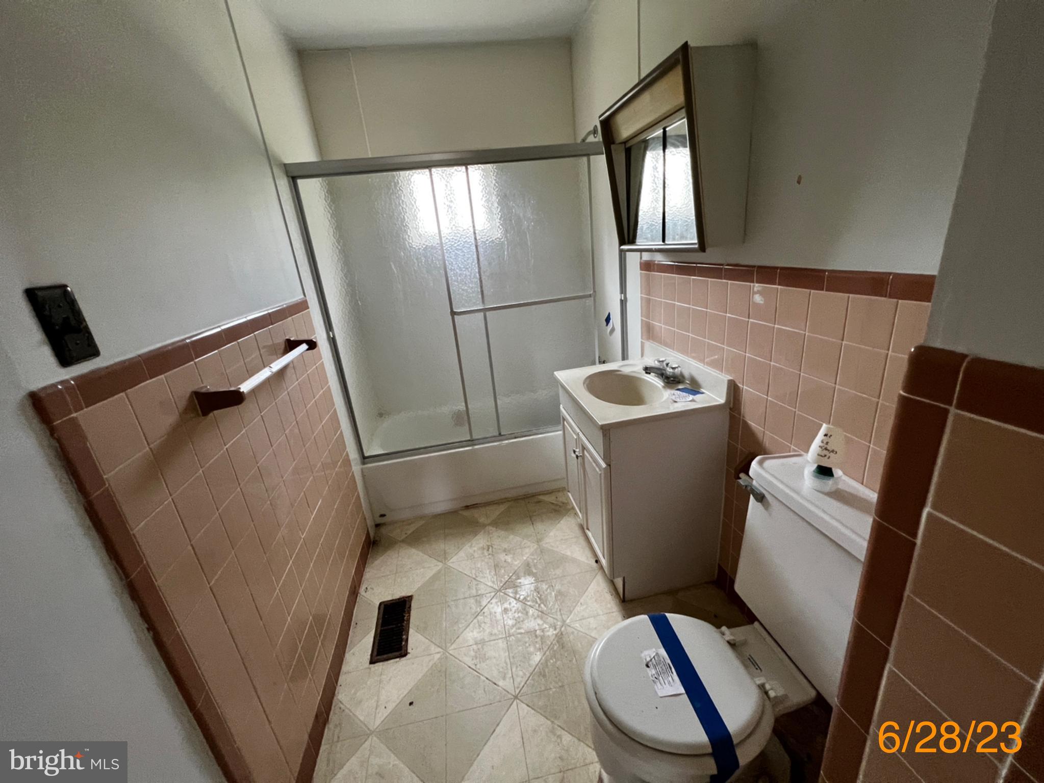 11 Gibbsboro Road Clementon, NJ 08021 - Photo 8 of 16