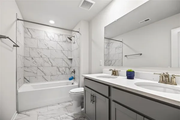 $639,000 | 20 Avonwoods Court, Staunton, VA 24401