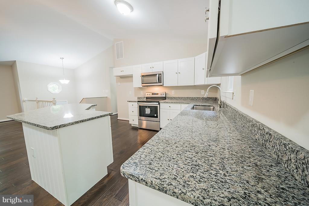 1020 Rimrock Road Lusby, MD 20657 - Photo 12 of 29 Kitchen