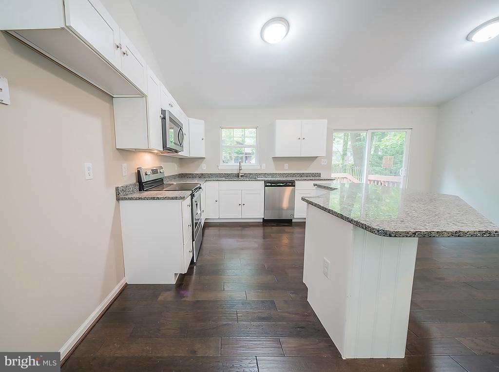 1020 Rimrock Road Lusby, MD 20657 - Photo 13 of 29 Kitchen