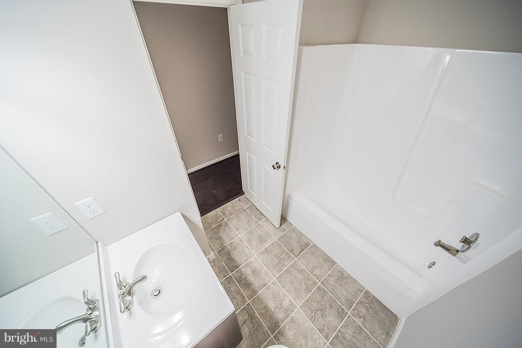 1020 Rimrock Road Lusby, MD 20657 - Photo 21 of 29 Bath
