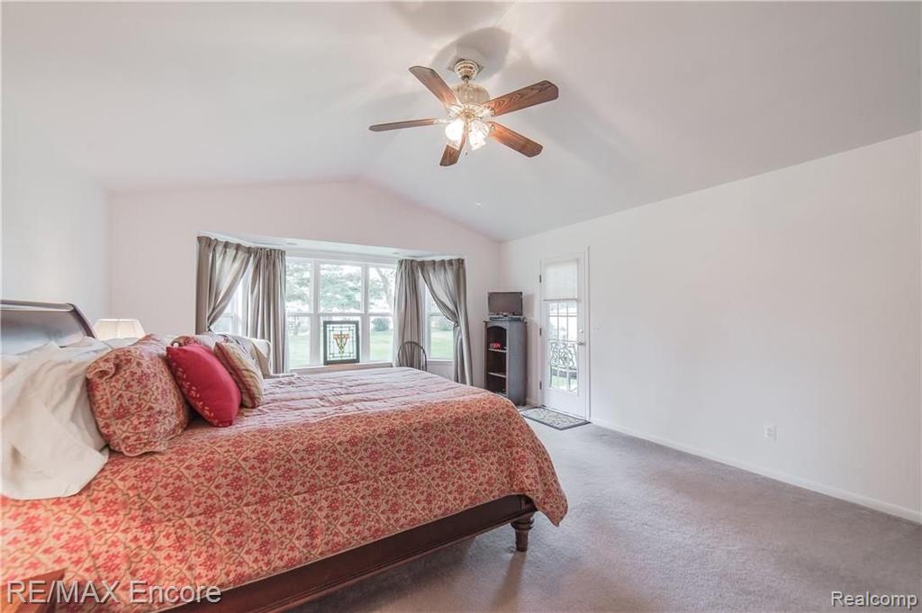 1082 Avon Manor Road Rochester Hills, MI 48307 - Photo 20 of 40