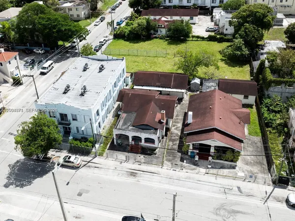 $1,100,000 | 311 Southwest 10th Avenue, Miami, FL 33130