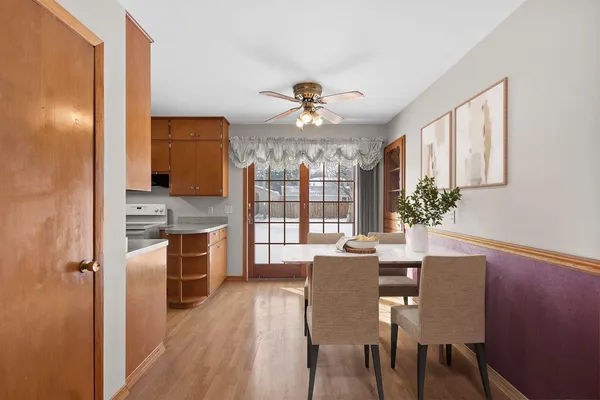 $275,000 | 1619 Orchard Drive, Manitowoc, WI 54220