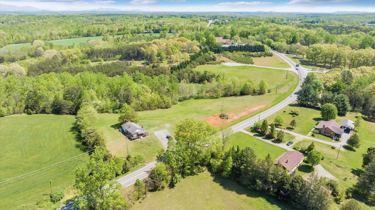 15723 Moneta Road Moneta, VA 24121 - Photo 5 of 38 a view of a garden with an outdoor space