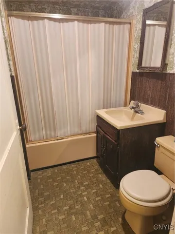 $145,000 | 79 Emerson Avenue, Utica, NY 13501