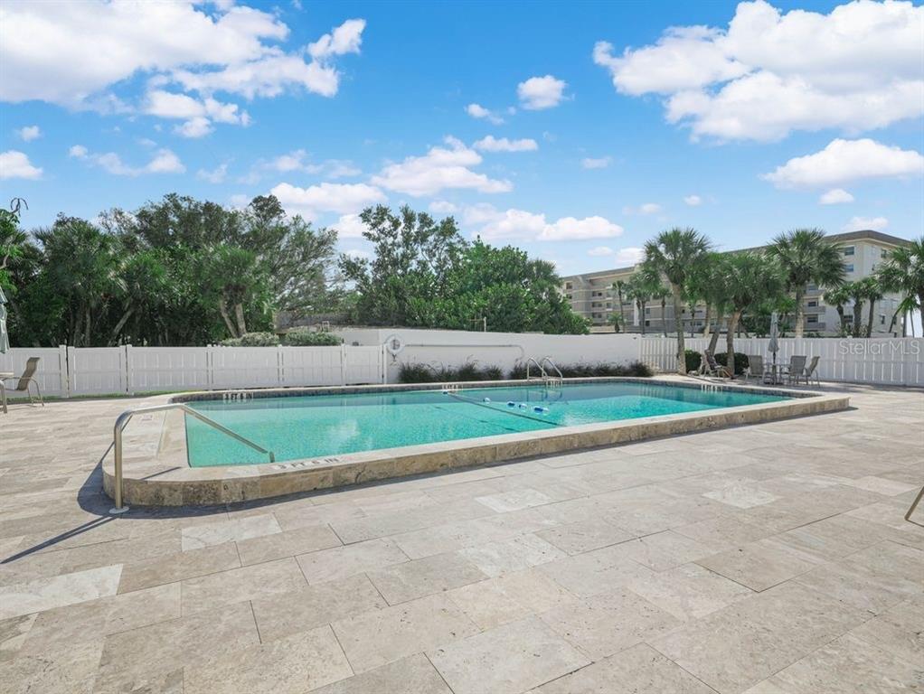 549 Sutton Place, Unit T 19 Longboat Key, FL 34228 - Photo 41 of 52