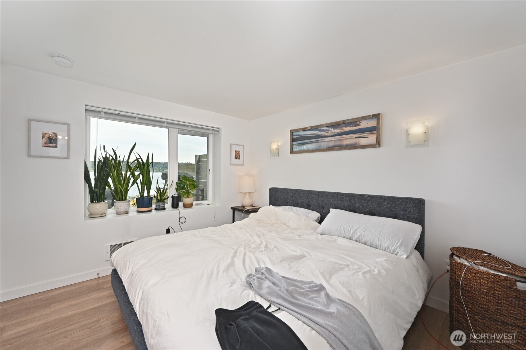 8716 Sand Point Way Northeast, Unit 114 Seattle, WA 98115 - Photo 20 of 32