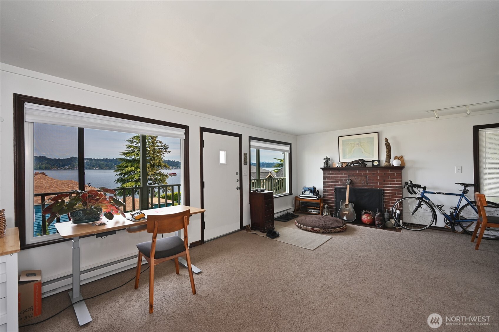 8716 Sand Point Way Northeast, Unit 114 Seattle, WA 98115 - Photo 27 of 32