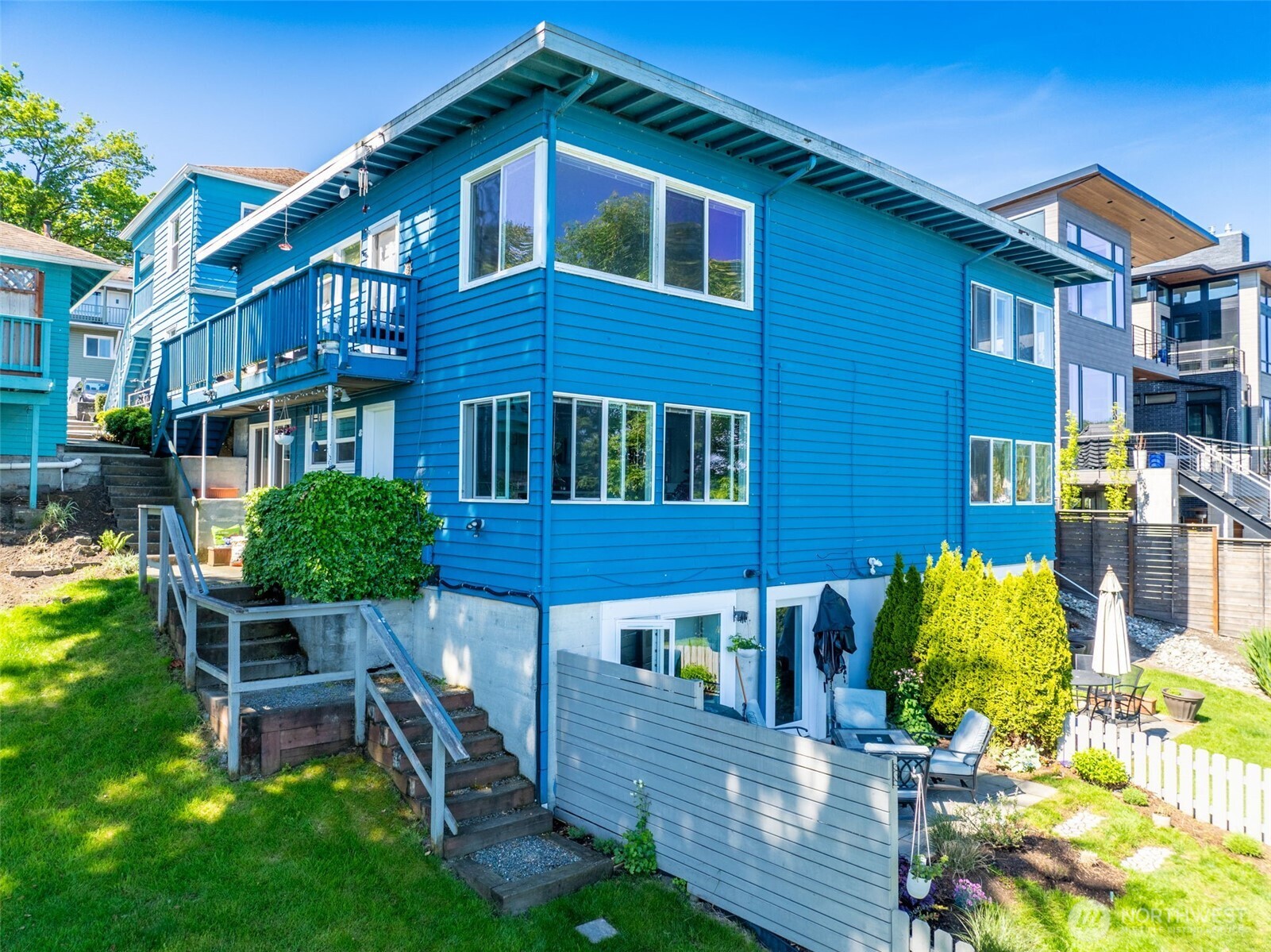 8716 Sand Point Way Northeast, Unit 114 Seattle, WA 98115 - Photo 9 of 32