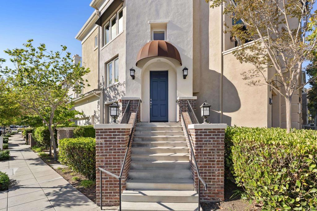 1276 San Elijo Road North San Marcos, CA 92078 - Photo 3 of 35 a front view of a house with garden