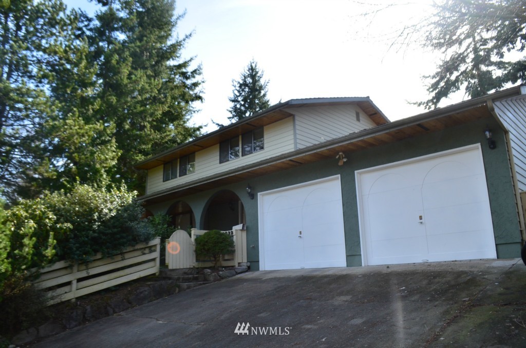 9022 Park Road Edmonds, WA 98026 - Photo 1 of 24