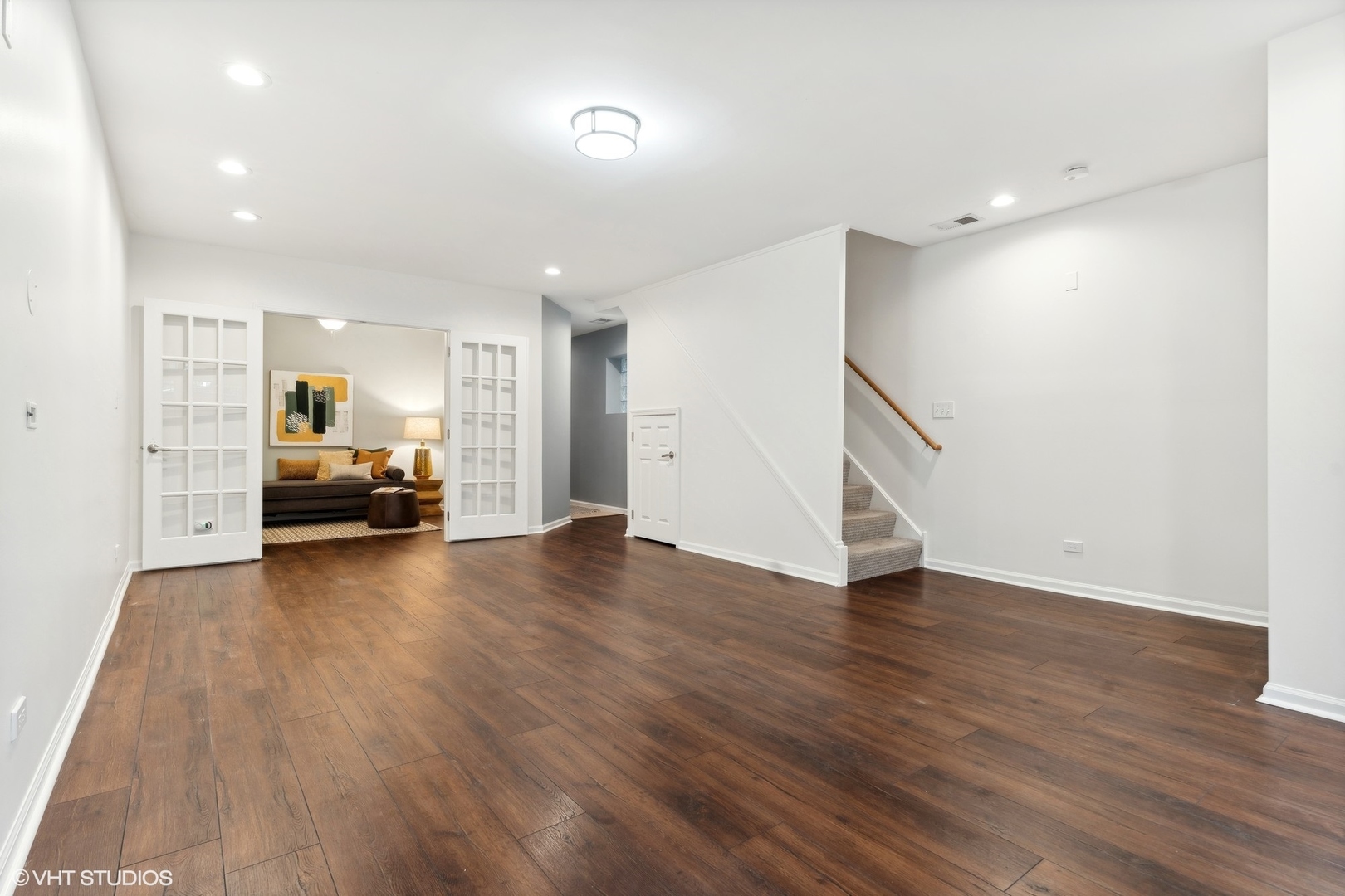 1372 North Dean Street, Unit 1 Chicago, IL 60622 - Photo 13 of 26 a view of empty room with wooden floor