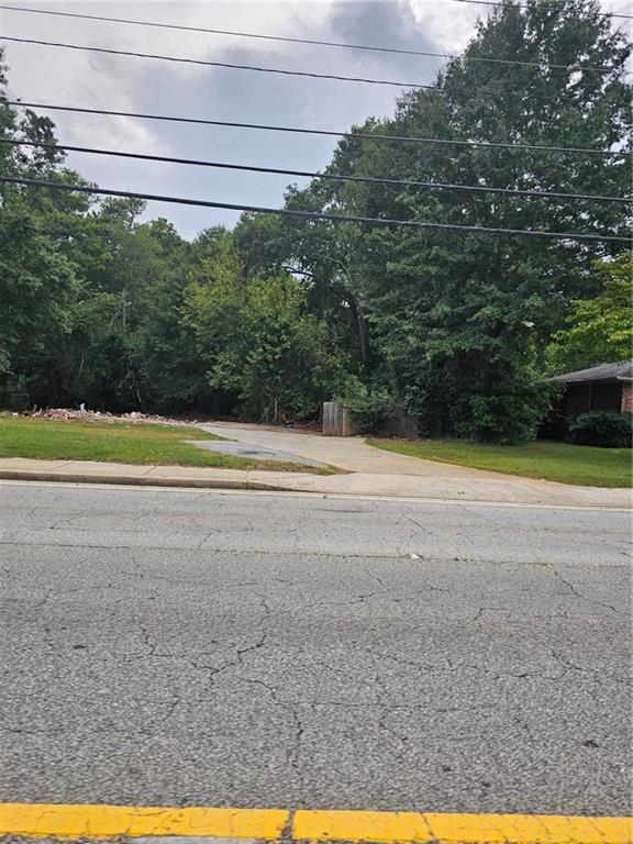 1987 Wesley Chapel Road Decatur, GA 30035 - Photo 3 of 14 a view of a yard