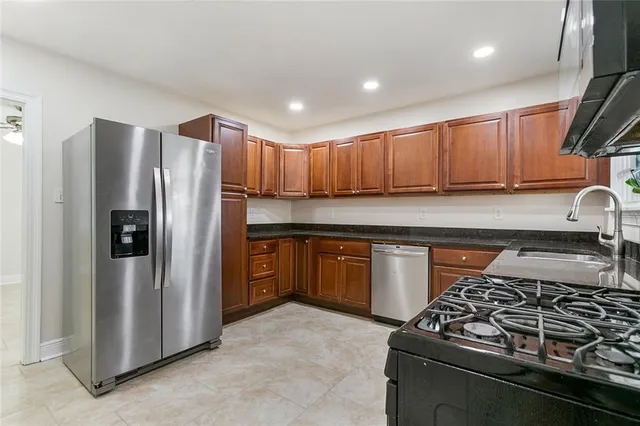 $288,000 | 708 Tullulah Avenue, River Ridge, LA 70123