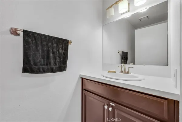 $2,500 | 3122 Genoa, Ontario, CA 91761
