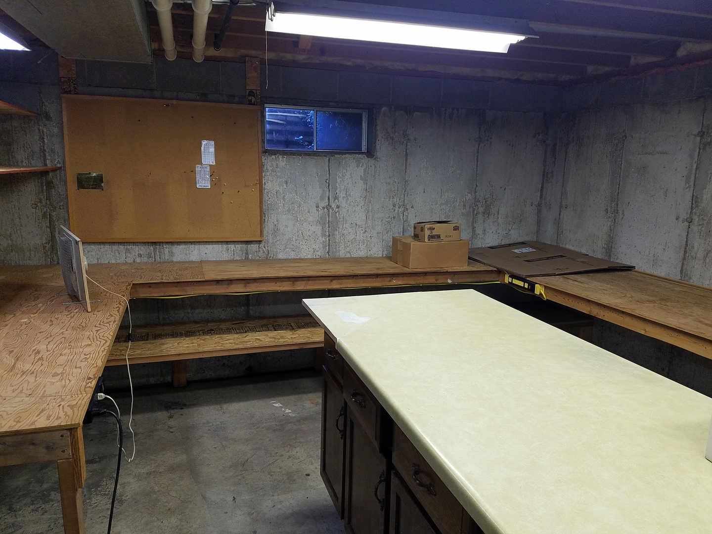 10730 East Fowler Road Rochelle, IL 61068 - Photo 17 of 37 a kitchen with a table and chairs