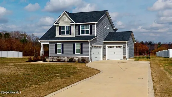$369,500 | 153 Jackson Pond Drive, Smithfield, NC 27577