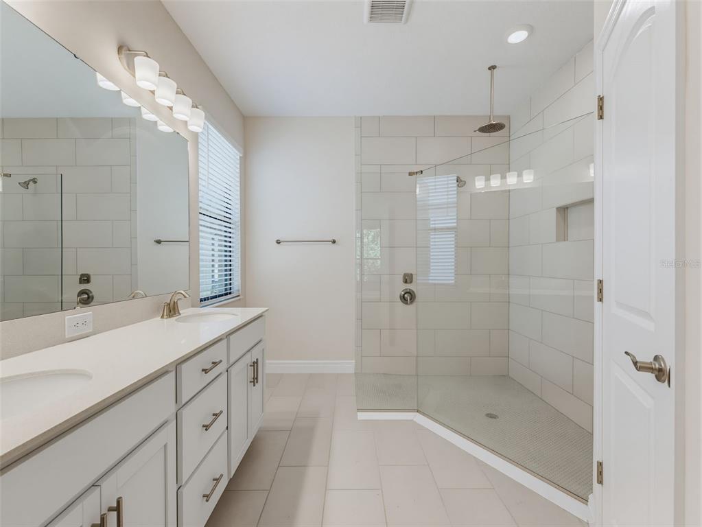 11515 Weaver Hollow Road New Port Richey, FL 34654 - Photo 54 of 74 Gallery Image 54