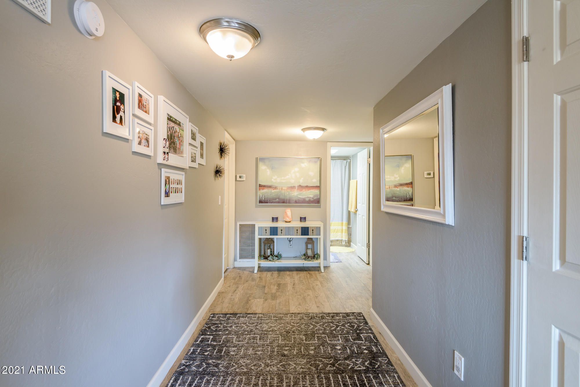 6341 North 19th Street Phoenix, AZ 85016 - Photo 16 of 39 DSC_5930