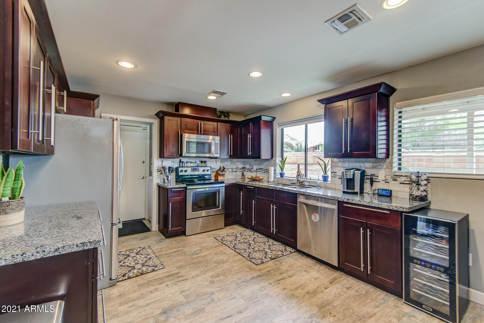 6341 North 19th Street Phoenix, AZ 85016 - Photo 8 of 39 DSC_5859_