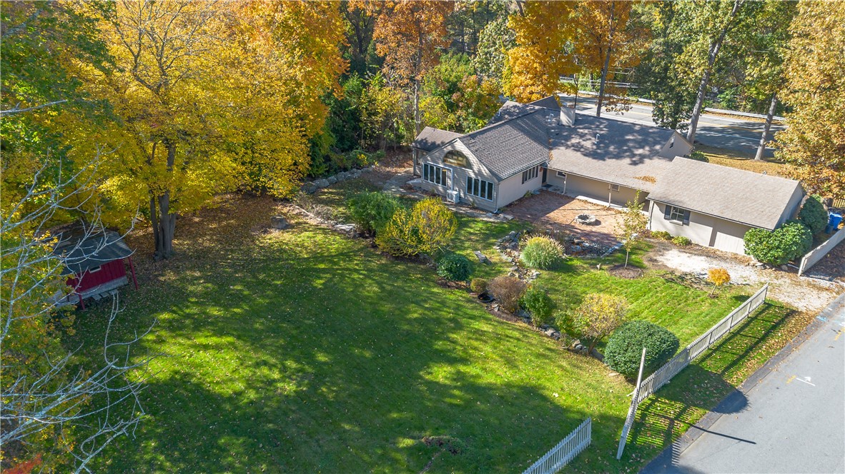 73 Angell Road Cumberland, RI 02864 - Photo 15 of 38