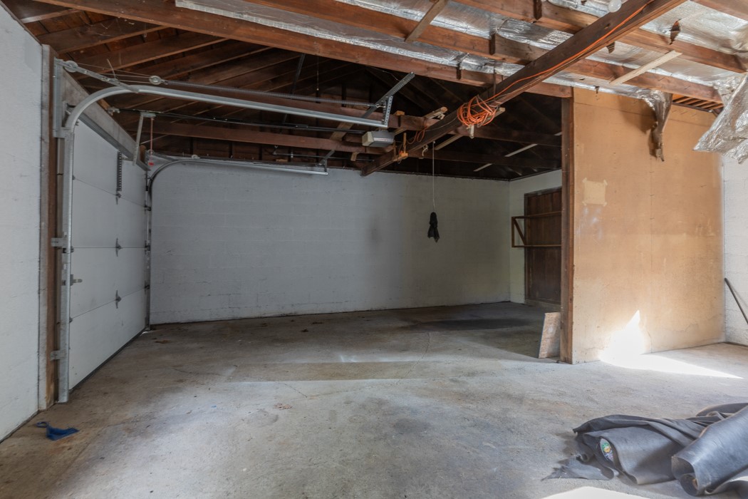 73 Angell Road Cumberland, RI 02864 - Photo 18 of 38