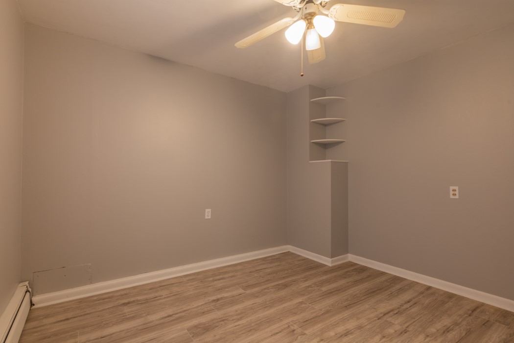 73 Angell Road Cumberland, RI 02864 - Photo 25 of 38