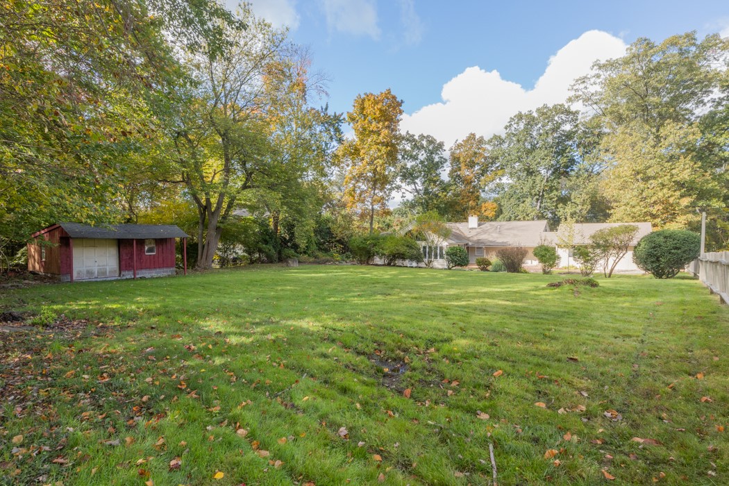 73 Angell Road Cumberland, RI 02864 - Photo 32 of 38