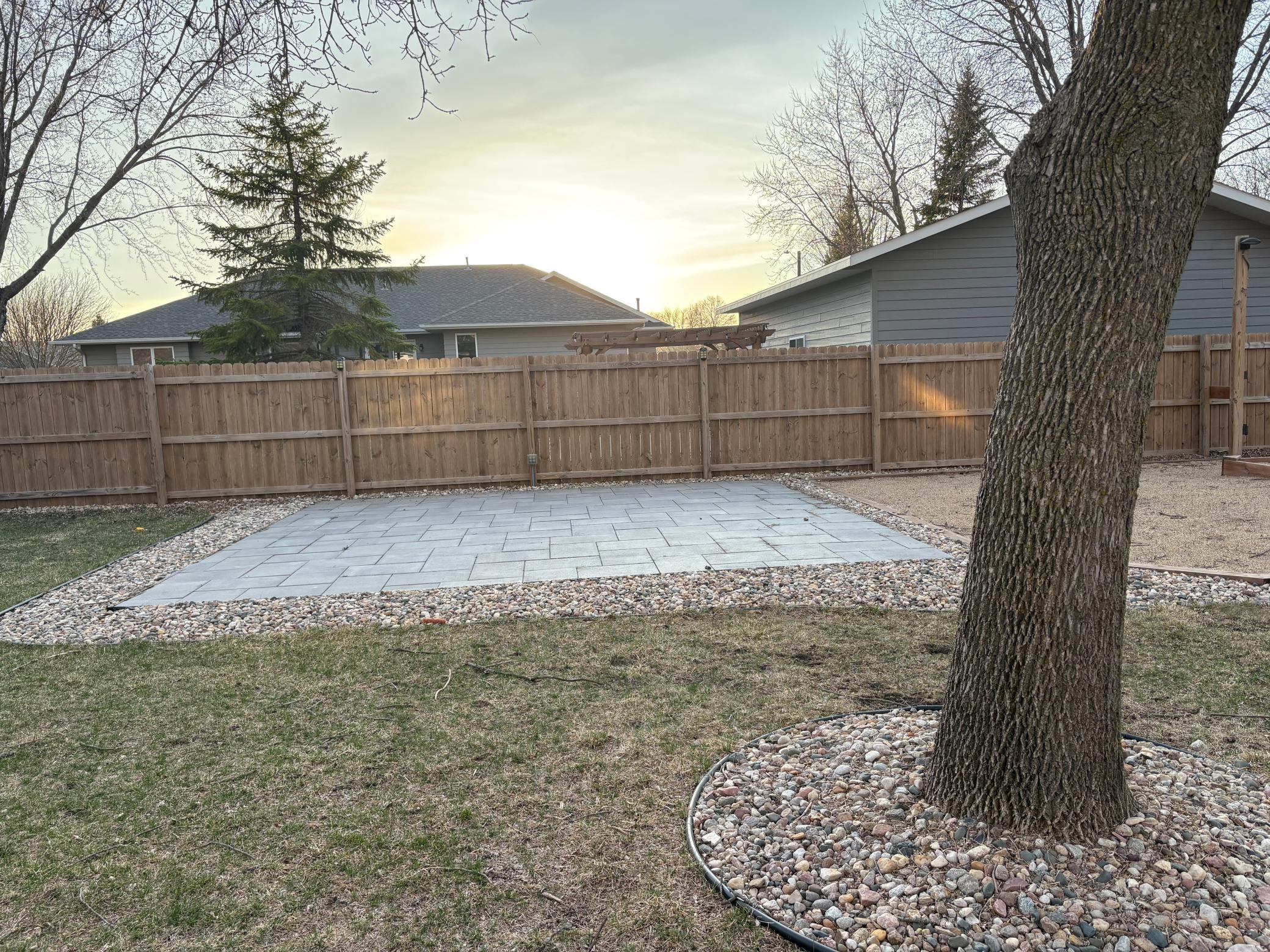 902 5th Avenue Southeast Pipestone, MN 56164 - Photo 33 of 40