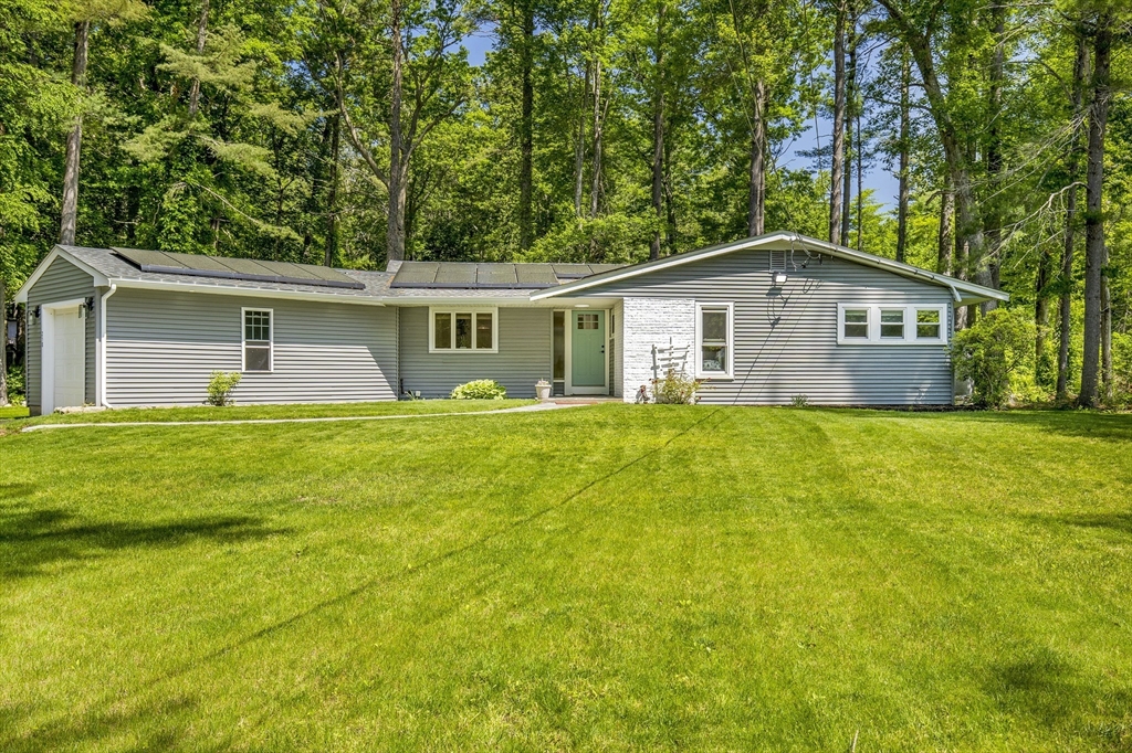 258 Union Street Hanover, MA 02339 - Photo 1 of 28
