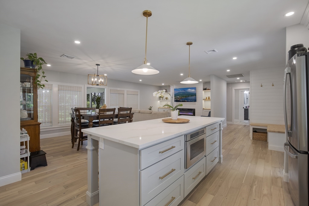 258 Union Street Hanover, MA 02339 - Photo 23 of 28