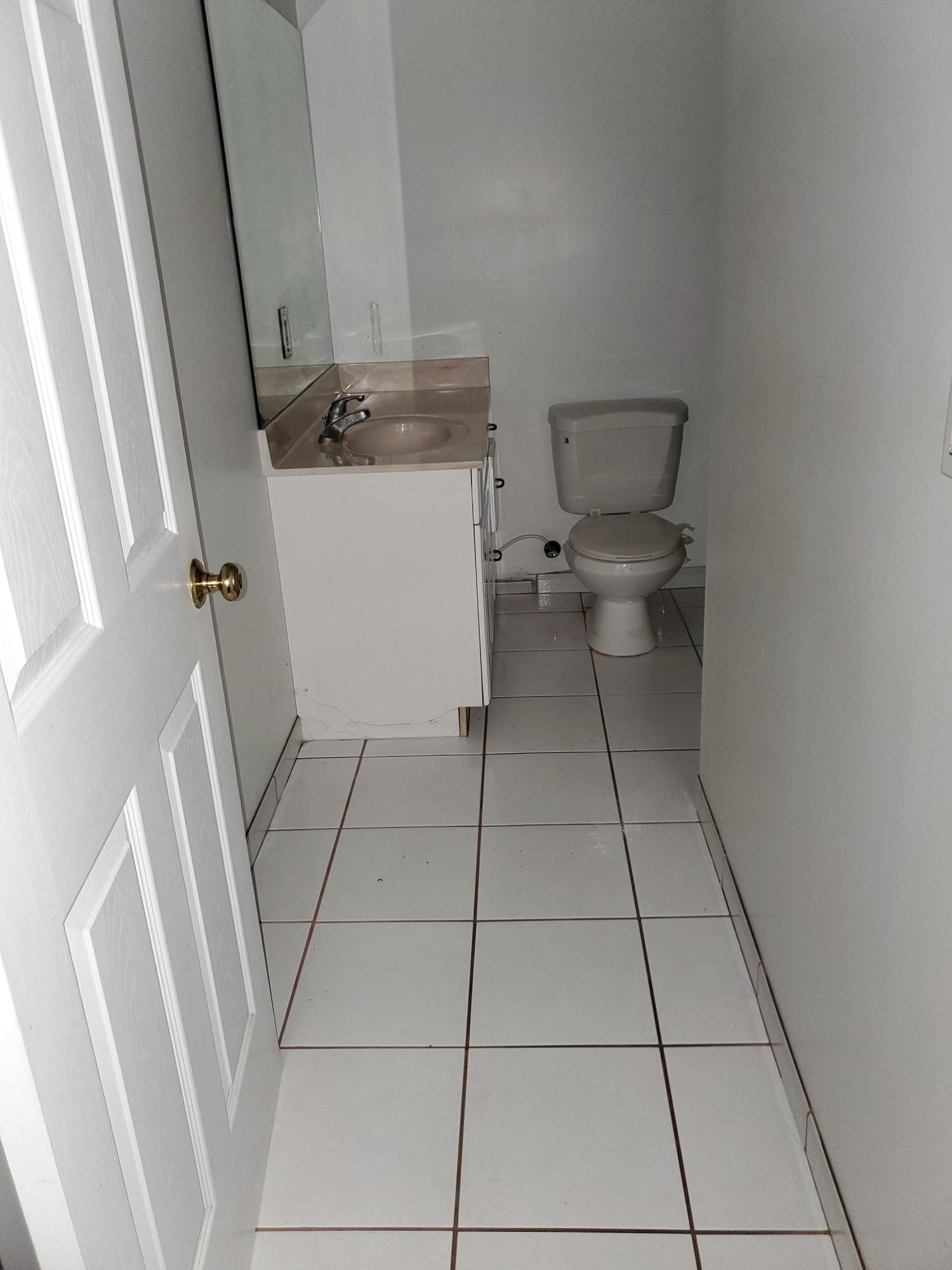 2705 Ave R Fort Pierce, FL 34947 - Photo 29 of 36 20210210_190553