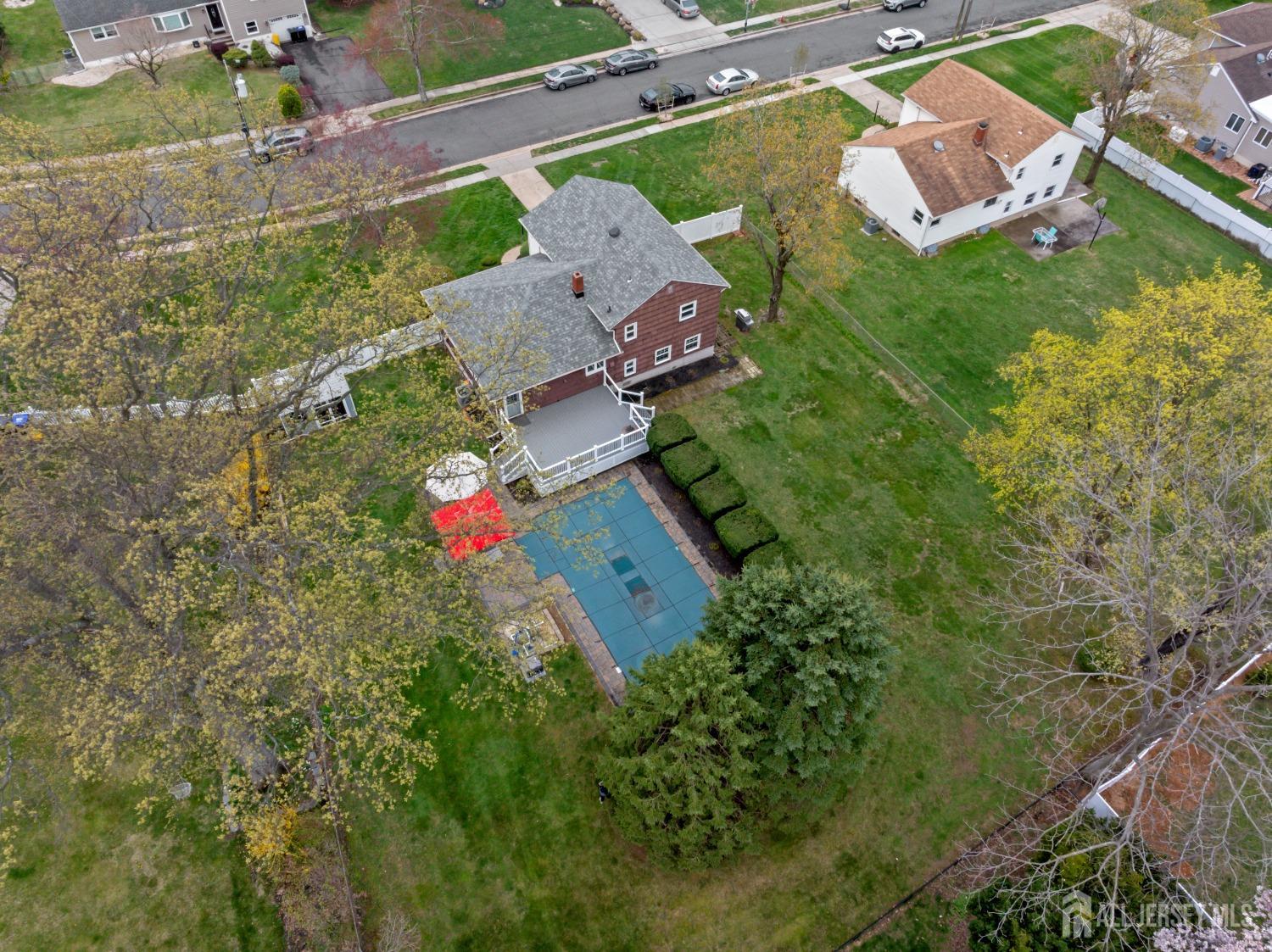 6 Hudson Road East Brunswick, NJ 08816 - Photo 26 of 29 Gallery Image 26