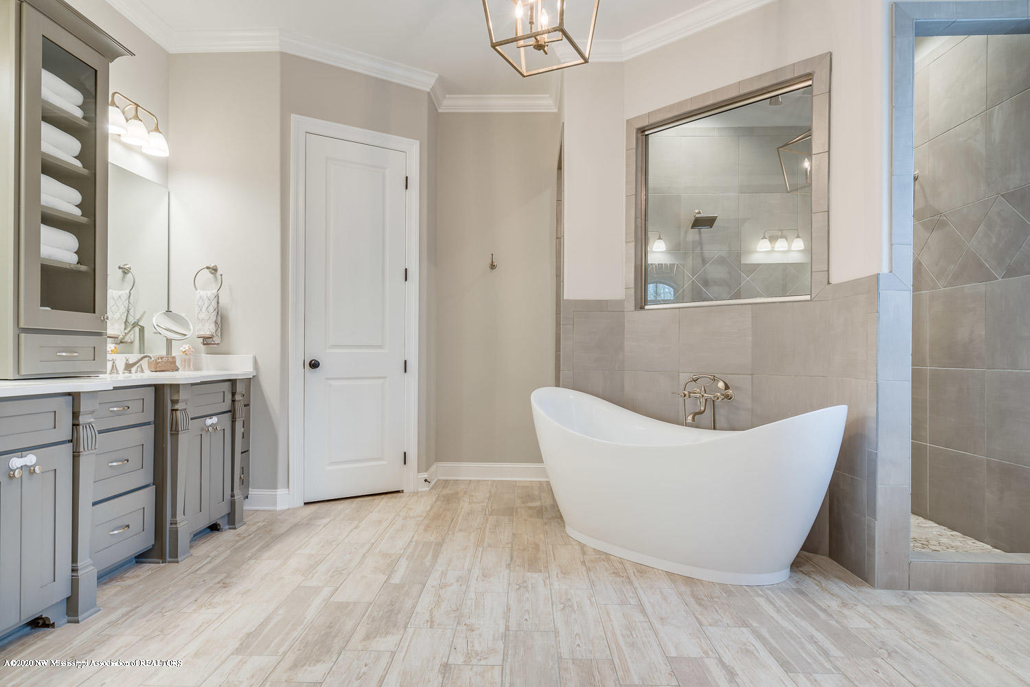 3580 Iron Bridge Road Olive Branch, MS 38654 - Photo 11 of 25 Primary Bath