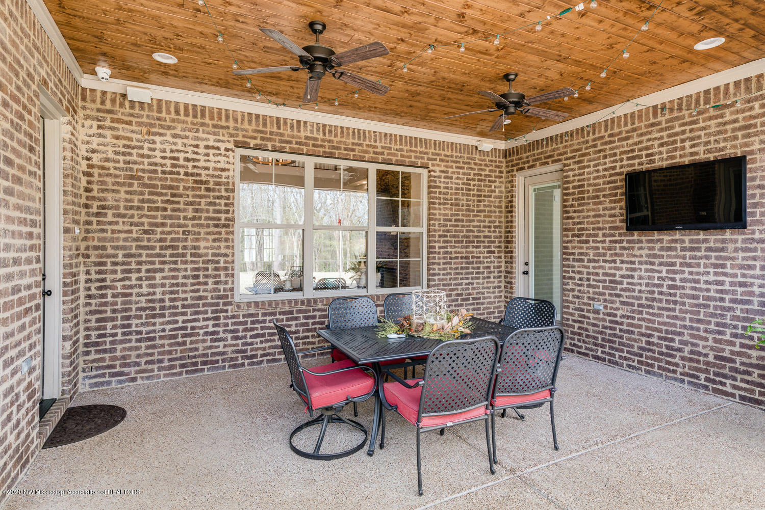 3580 Iron Bridge Road Olive Branch, MS 38654 - Photo 23 of 25 Covered Porch
