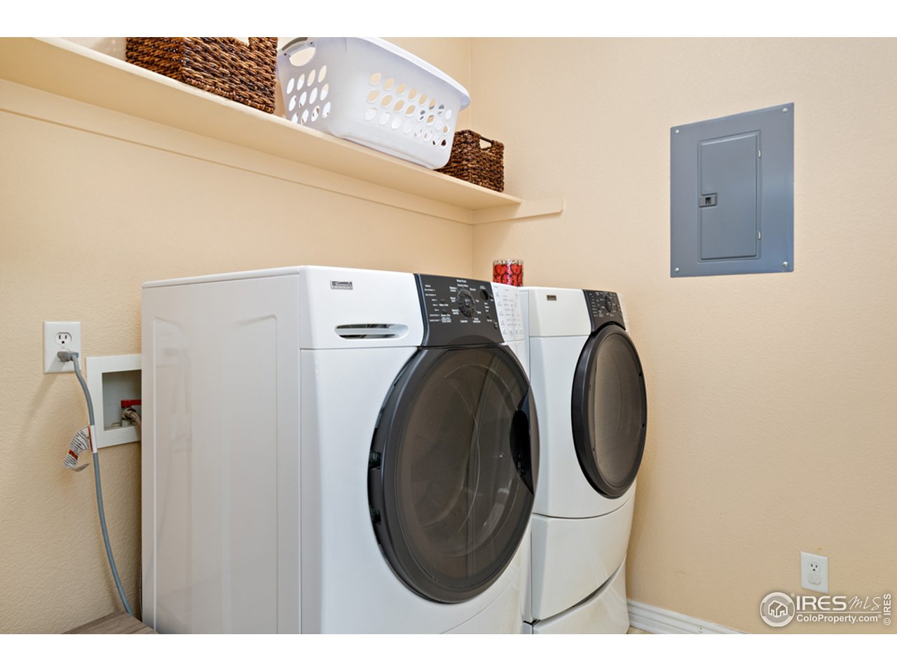 4672 West 20th Road, Unit 2123 Greeley, CO 80634 - Photo 10 of 25 Laundry Room