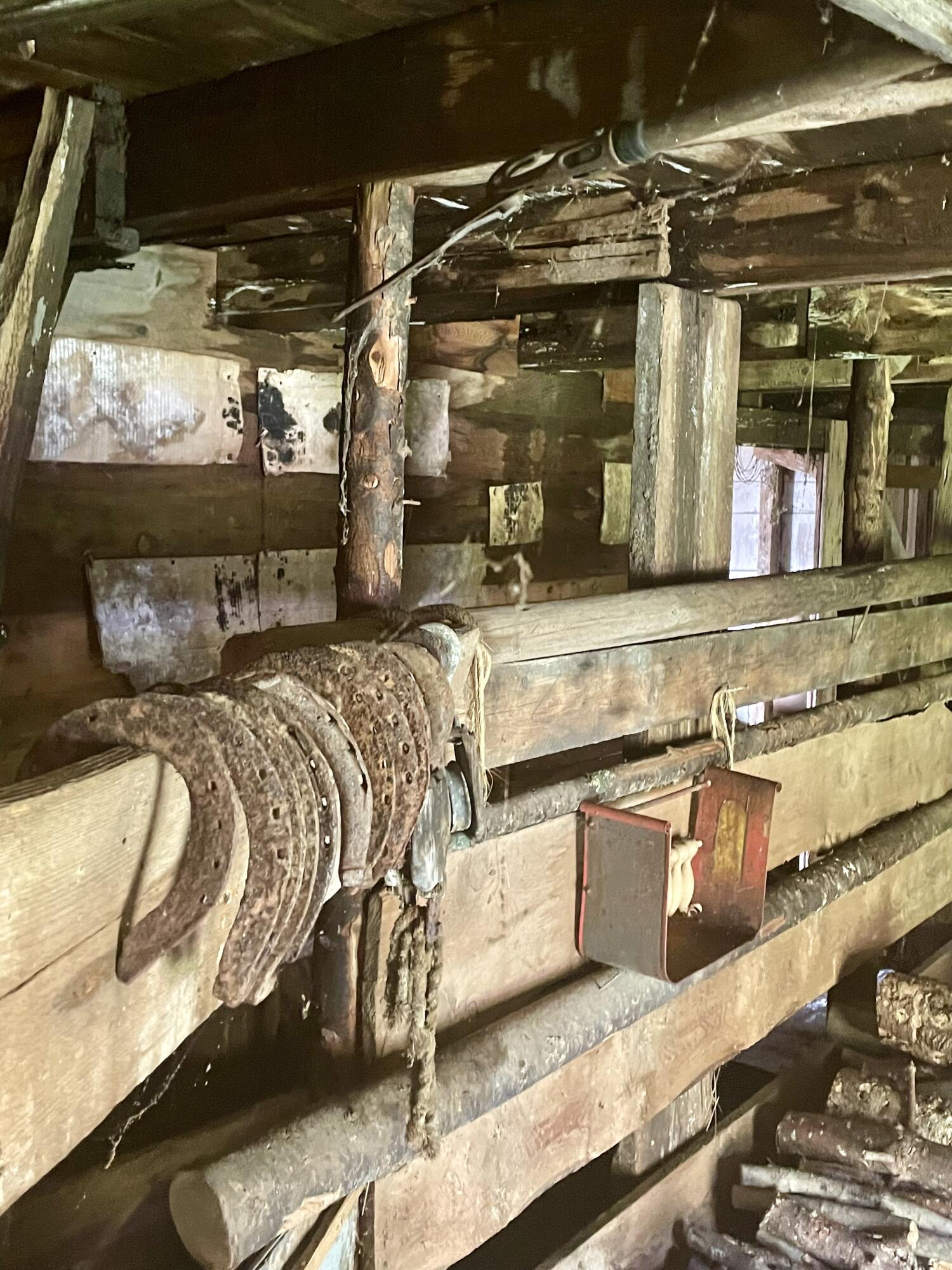 205 Young Road Vinalhaven, ME 04863 - Photo 27 of 48 IMG_2100