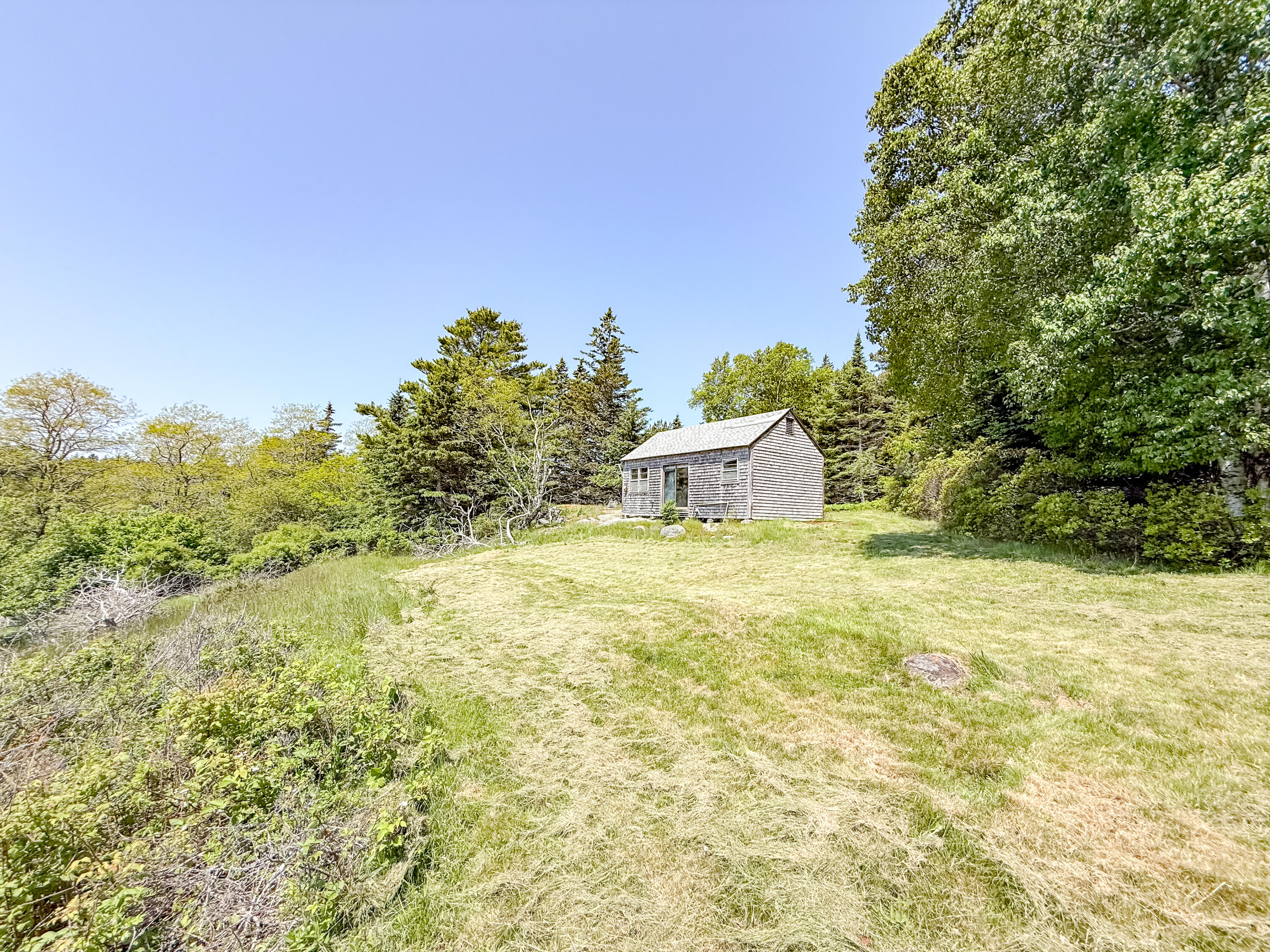 205 Young Road Vinalhaven, ME 04863 - Photo 31 of 48 IMG_4031