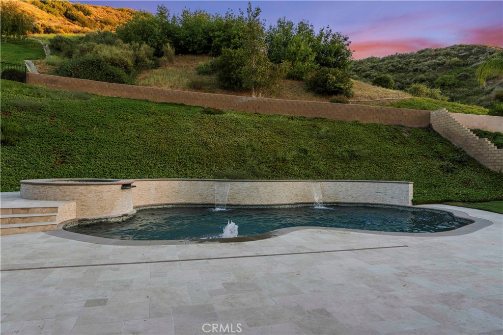 24949 Old Stone Way Stevenson Ranch, CA 91381 - Photo 86 of 111