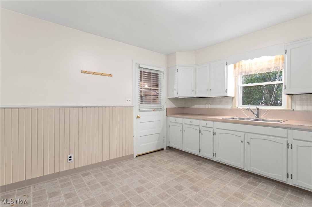 176 Akron Road Wadsworth, OH 44281 - Photo 11 of 30 Gallery Image 11