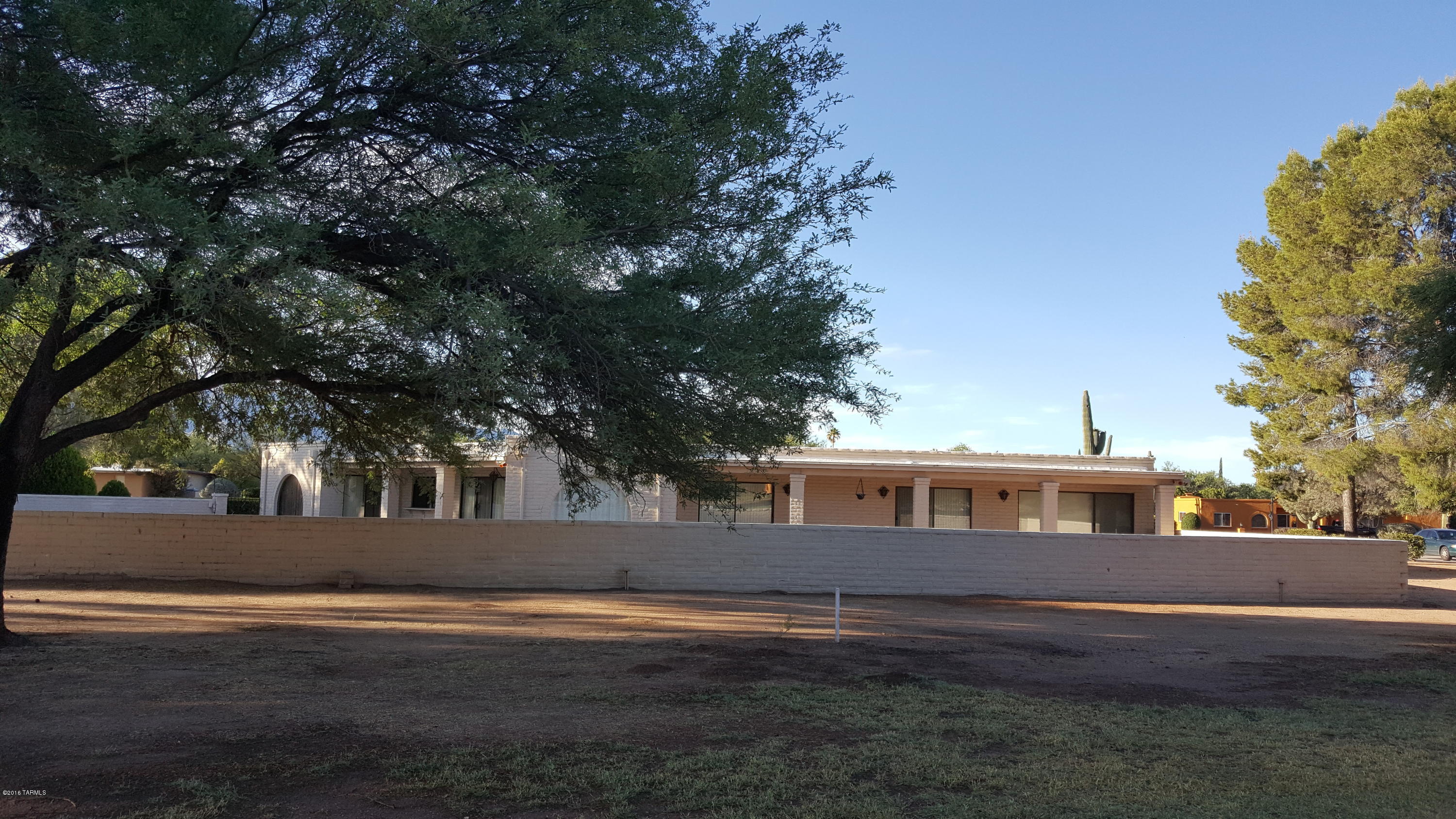11826 East Wagon Trail Road Tucson, AZ 85749 - Photo 7 of 14