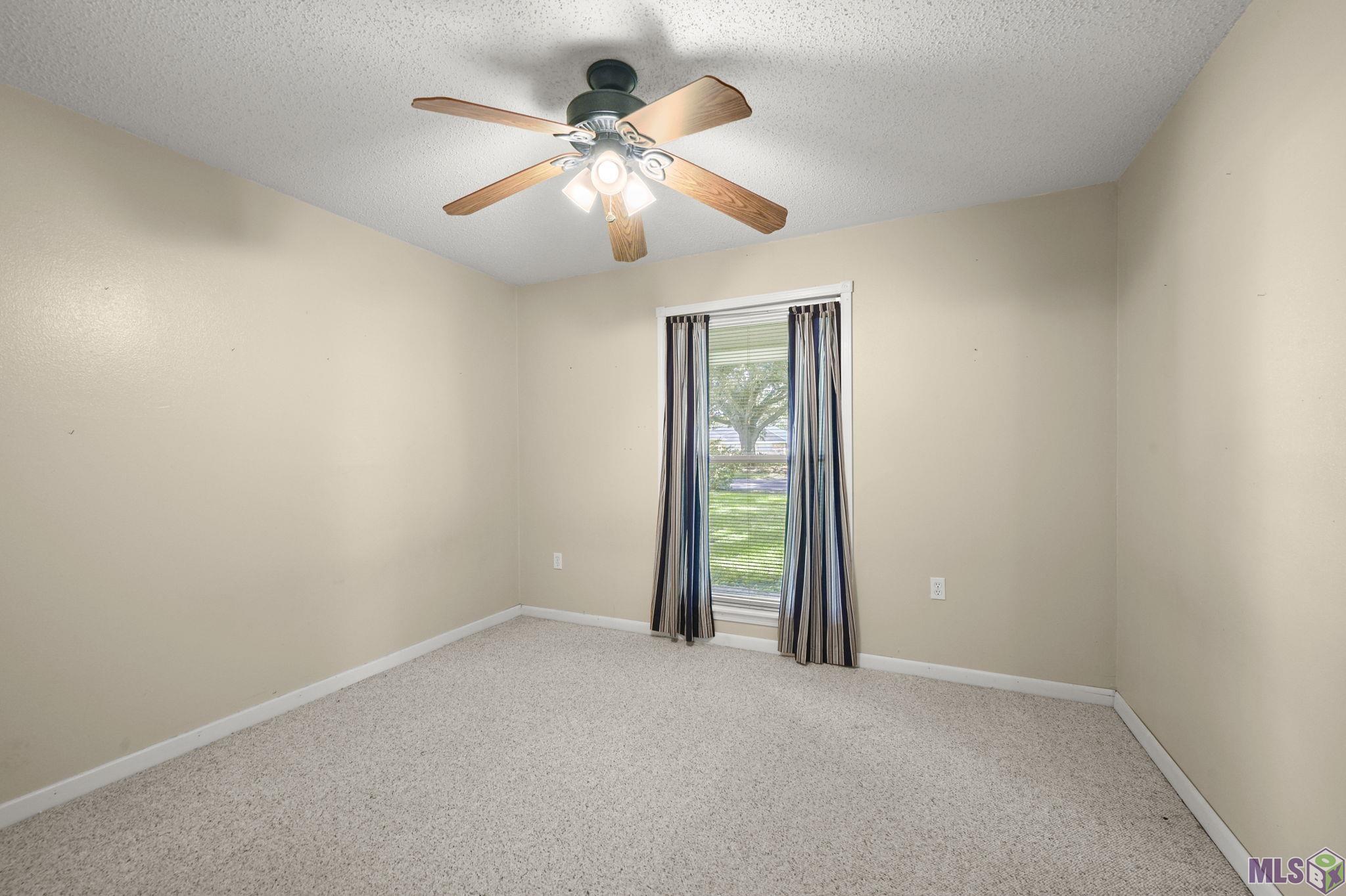 10615 Rondo Avenue Baton Rouge, LA 70815 - Photo 18 of 26 Bedroom 4