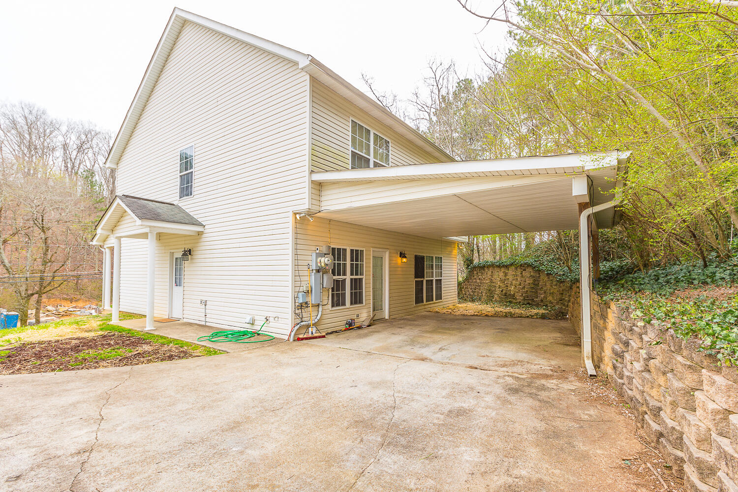 8945 Fuller Road Chattanooga, TN 37421 - Photo 3 of 27 8945 Fuller Road HD -1