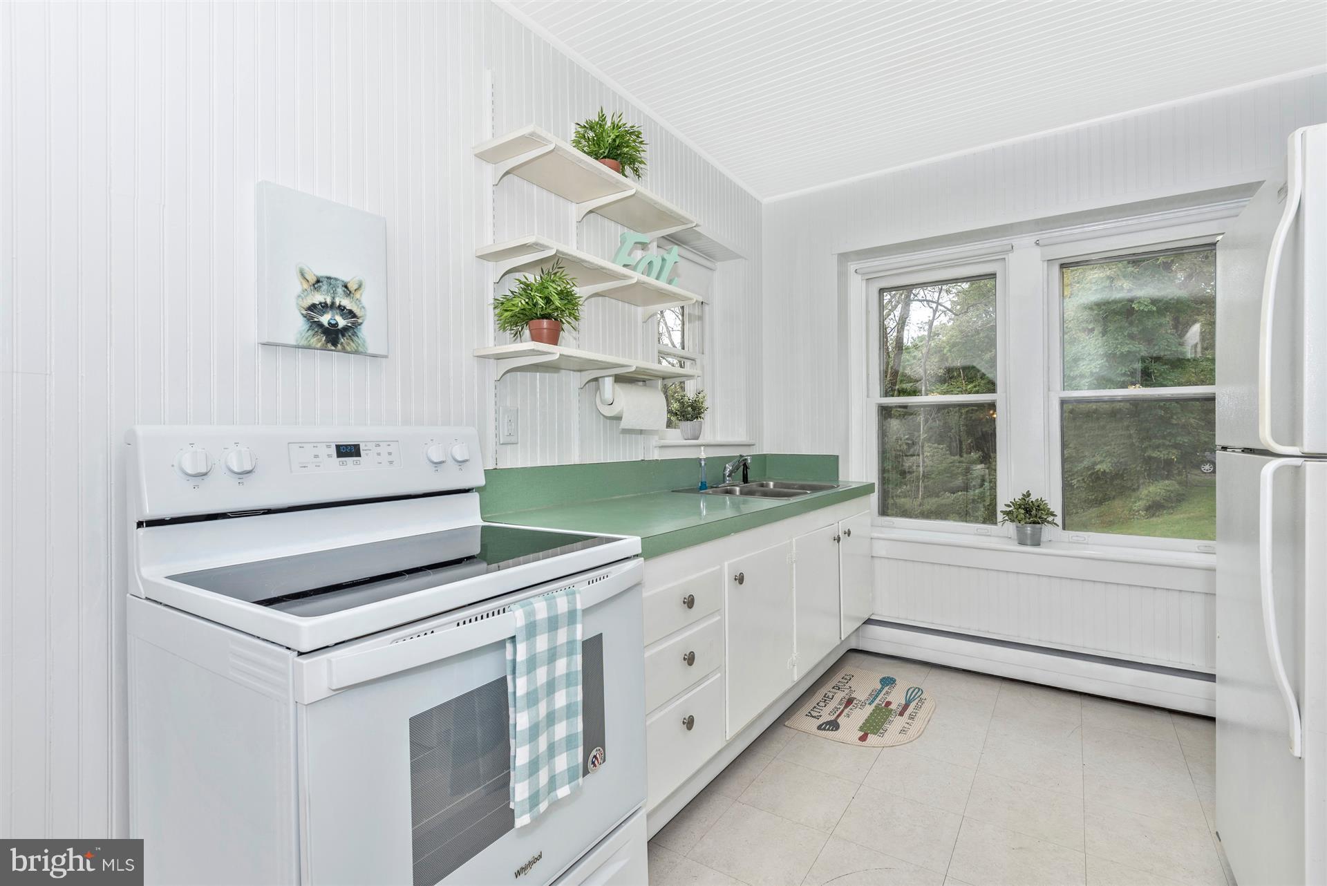5826 Rowland Hill Road Cascade, MD 21719 - Photo 11 of 30 Kitchen