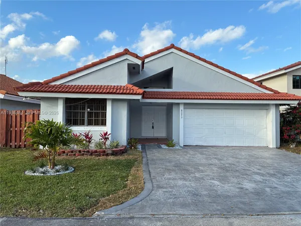 $3,600 | 8273 Northwest 188th Terrace, Hialeah, FL 33015