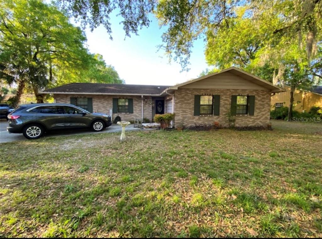 224 Larry Road Lakeland, FL 33809 - Photo 1 of 1