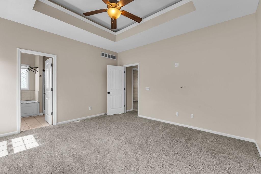 2708 Meadow Ridge Drive St. Joseph, MO 64504 - Photo 22 of 60