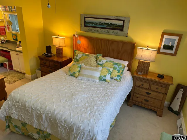 $650,000 | 105 Sand Dollar Road, Ocracoke, NC 27960